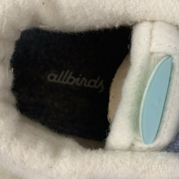 allbirds white ankle shoes - Picture 9 of 14